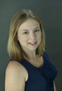 Briana Long é gerente de Trade Show Marketing do PMMI - The Association for Packaging and Technologies, organizadora da feira Pack Expo International www.packexpointernational.com