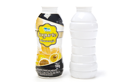 Frasco Lácteo (Iogurte) One Shot 180ml Convertedor: Flexoprint / Macpet Embalagens Brand owner: Salute 